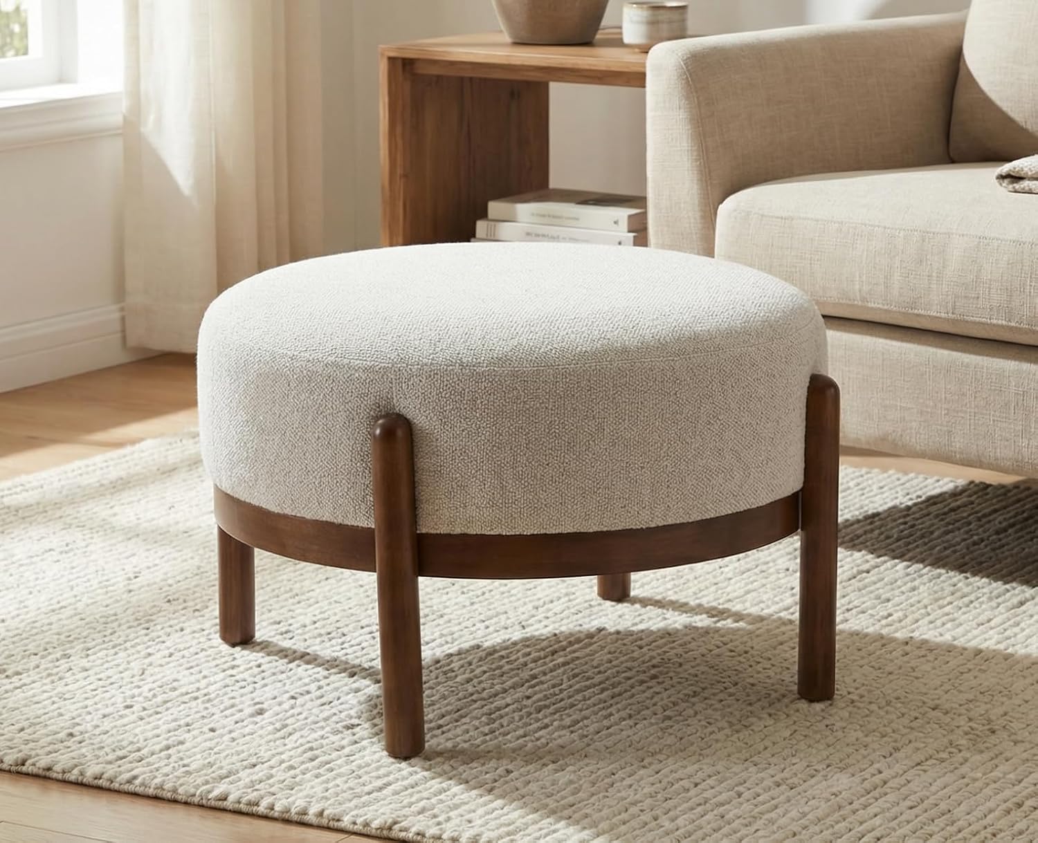 Outdoor Furniture Wood - เก้าอี้ออตโตมันหุ้มผ้าเชอร์ปาพร้อมขาไม้ ที่นั่งเดี่ยวสำหรับห้องนั่งเล่นและห้องนอน สามารถปรับแต่งได้